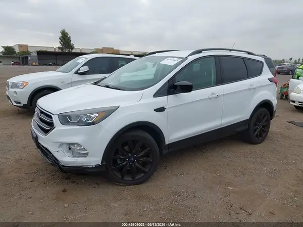 1FMCU0GD3KUA41997 2019 FORD ESCAPE - Image 2