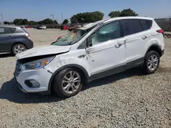 1FMCU0GD3KUA63773 2019 FORD ESCAPE