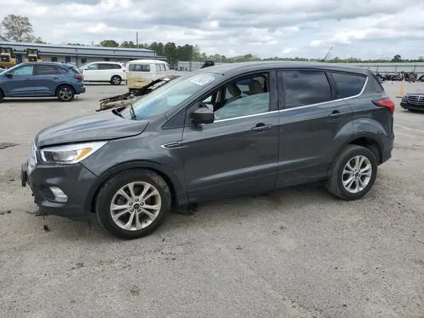 1FMCU0GD3KUA75356 2019 FORD ESCAPE - Image 1