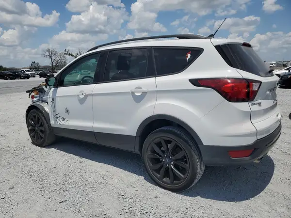 1FMCU0GD3KUB08906 2019 FORD ESCAPE - Image 2