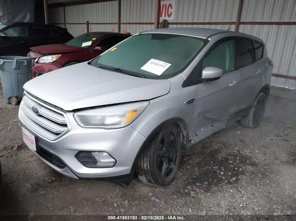 1FMCU0GD3KUB10025 2019 FORD ESCAPE - Image 2