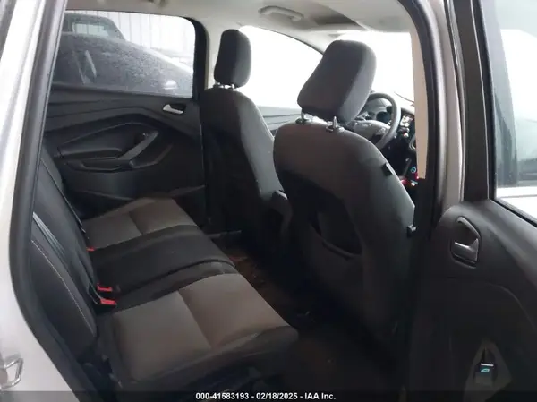 1FMCU0GD3KUB10025 2019 FORD ESCAPE - Image 8