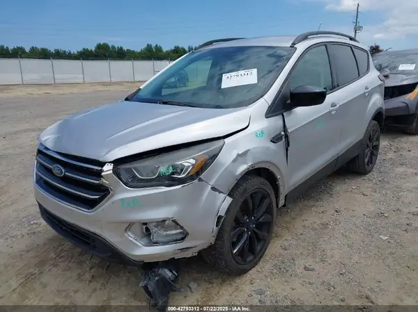 1FMCU0GD3KUB20389 2019 FORD ESCAPE - Image 2