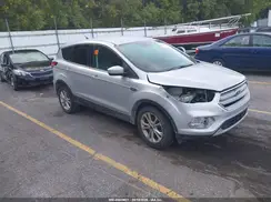 1FMCU0GD3KUB30792 2019 FORD ESCAPE