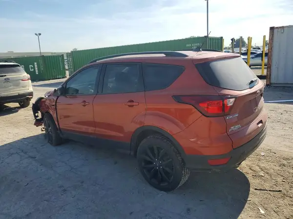 1FMCU0GD3KUB77014 2019 FORD ESCAPE - Image 2