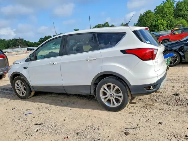 1FMCU0GD3KUB82083 2019 FORD ESCAPE - Image 2