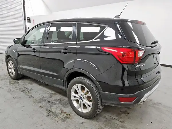 1FMCU0GD3KUC03207 2019 FORD ESCAPE - Image 2