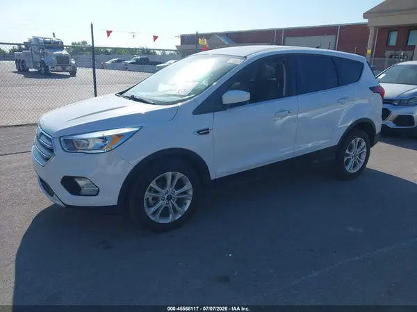 1FMCU0GD3KUC07807 2019 FORD ESCAPE - Image 2