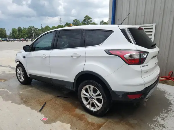 1FMCU0GD4HUA15059 2017 FORD ESCAPE - Image 2