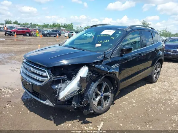 1FMCU0GD4HUA21640 2017 FORD ESCAPE - Image 2