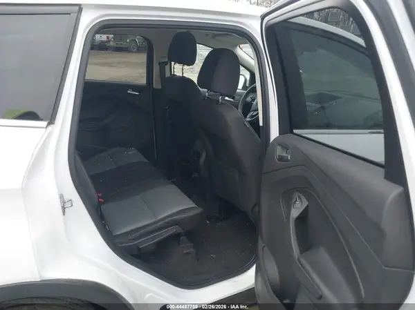 1FMCU0GD4HUA40575 2017 FORD ESCAPE - Image 8