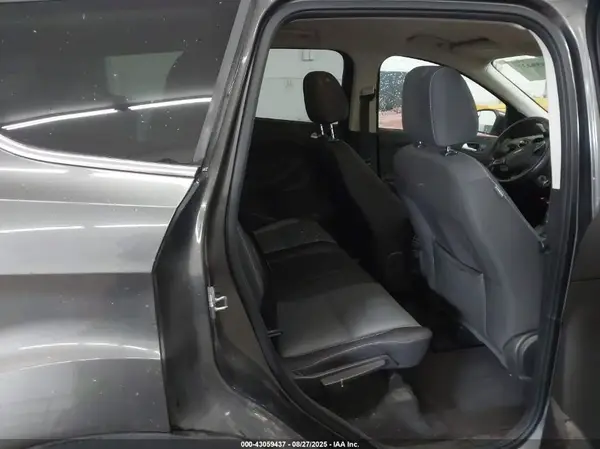 1FMCU0GD4HUA52421 2017 FORD ESCAPE - Image 8