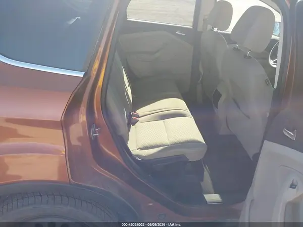 1FMCU0GD4HUA68828 2017 FORD ESCAPE - Image 8