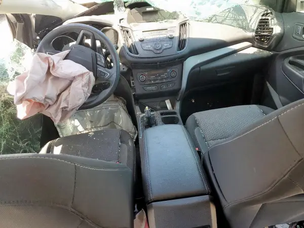 1FMCU0GD4HUA74631 2017 FORD ESCAPE - Image 8