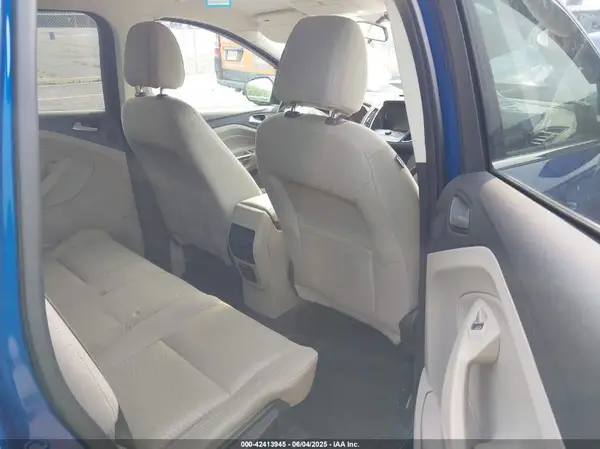 1FMCU0GD4HUA89470 2017 FORD ESCAPE - Image 8