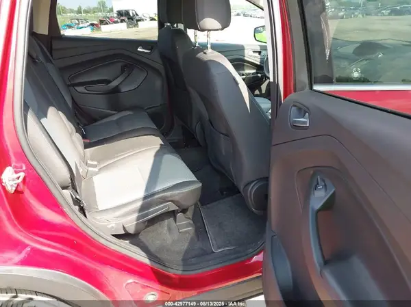 1FMCU0GD4HUB16618 2017 FORD ESCAPE - Image 8