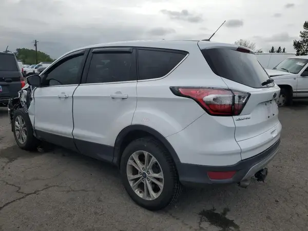 1FMCU0GD4HUB52955 2017 FORD ESCAPE - Image 2
