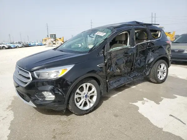 1FMCU0GD4HUB60196 2017 FORD ESCAPE - Image 1