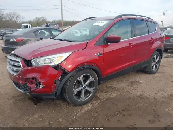 1FMCU0GD4HUB77614 2017 FORD ESCAPE - Image 2