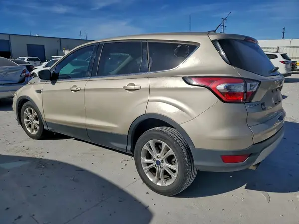 1FMCU0GD4HUC00194 2017 FORD ESCAPE - Image 2