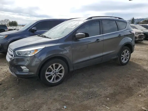 1FMCU0GD4HUC11986 2017 FORD ESCAPE - Image 1