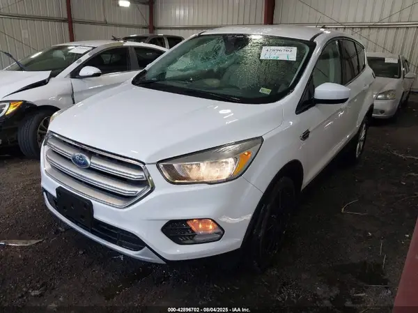 1FMCU0GD4HUC12068 2017 FORD ESCAPE - Image 2