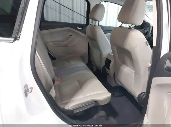 1FMCU0GD4HUC12068 2017 FORD ESCAPE - Image 8