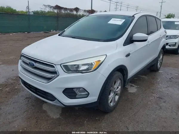 1FMCU0GD4HUC12541 2017 FORD ESCAPE - Image 2