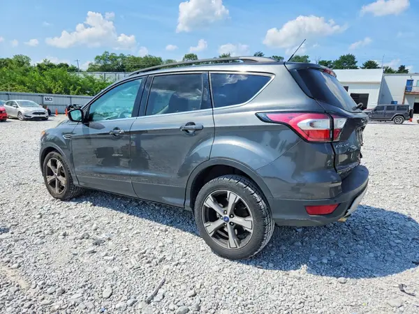 1FMCU0GD4HUC37813 2017 FORD ESCAPE - Image 2