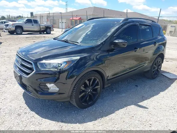 1FMCU0GD4HUC44728 2017 FORD ESCAPE - Image 2