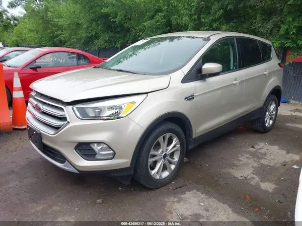 1FMCU0GD4HUC64297 2017 FORD ESCAPE - Image 2