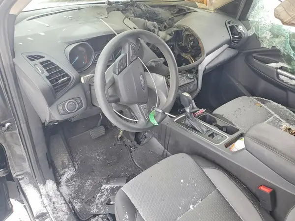 1FMCU0GD4HUC77096 2017 FORD ESCAPE - Image 8