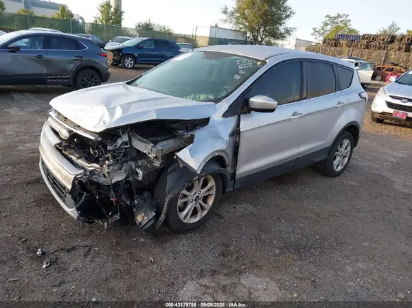 1FMCU0GD4HUD03292 2017 FORD ESCAPE - Image 2