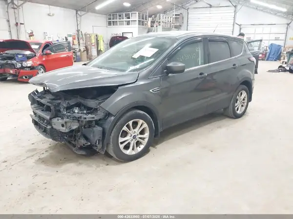 1FMCU0GD4HUD06712 2017 FORD ESCAPE - Image 2