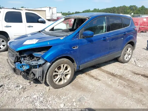 1FMCU0GD4HUD08413 2017 FORD ESCAPE - Image 2