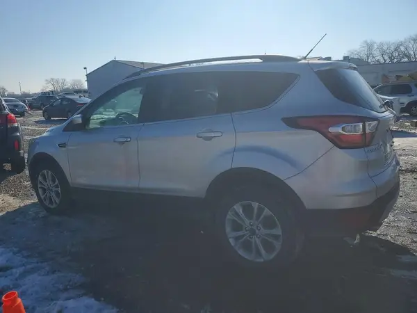 1FMCU0GD4HUD09447 2017 FORD ESCAPE - Image 2
