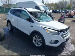 1FMCU0GD4HUD16348 2017 FORD ESCAPE