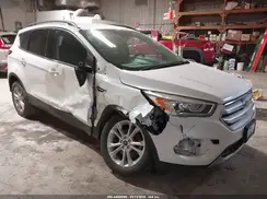 1FMCU0GD4HUD19699 2017 FORD ESCAPE