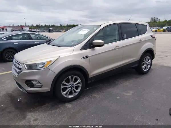 1FMCU0GD4HUD24725 2017 FORD ESCAPE - Image 2