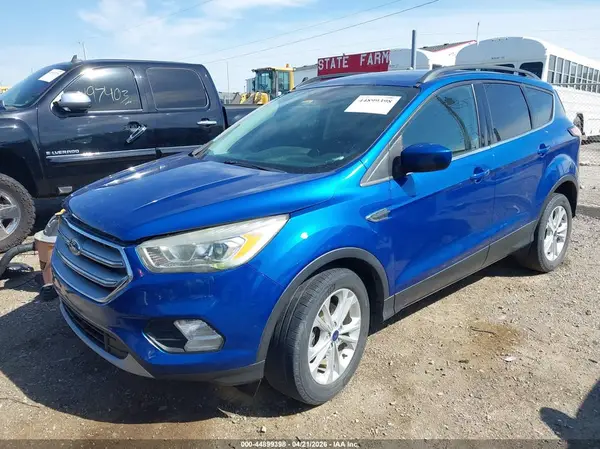 1FMCU0GD4HUD27026 2017 FORD ESCAPE - Image 2