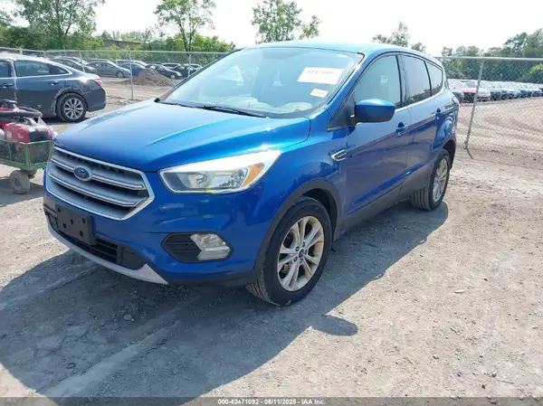 1FMCU0GD4HUD27429 2017 FORD ESCAPE - Image 2