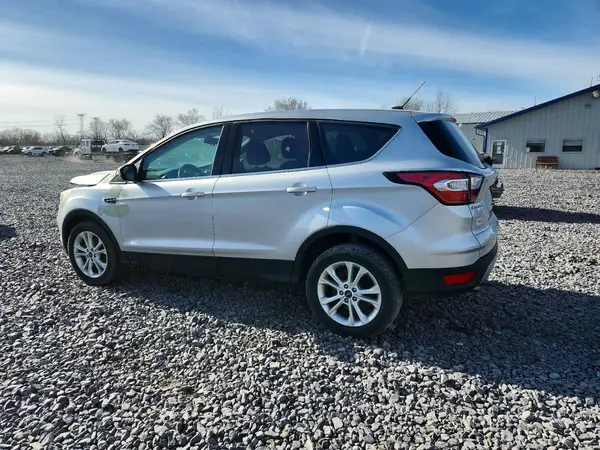 1FMCU0GD4HUD39810 2017 FORD ESCAPE - Image 2