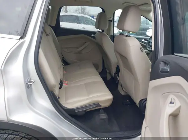 1FMCU0GD4HUD51830 2017 FORD ESCAPE - Image 8