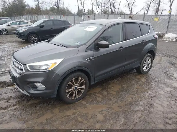 1FMCU0GD4HUD56171 2017 FORD ESCAPE - Image 2