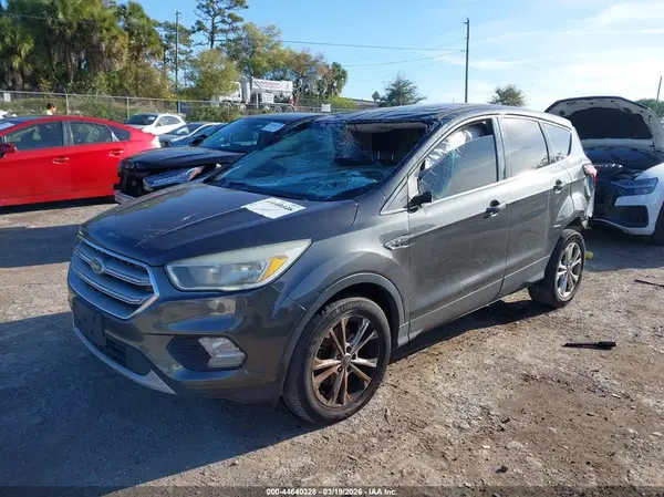 1FMCU0GD4HUD64819 2017 FORD ESCAPE - Image 2