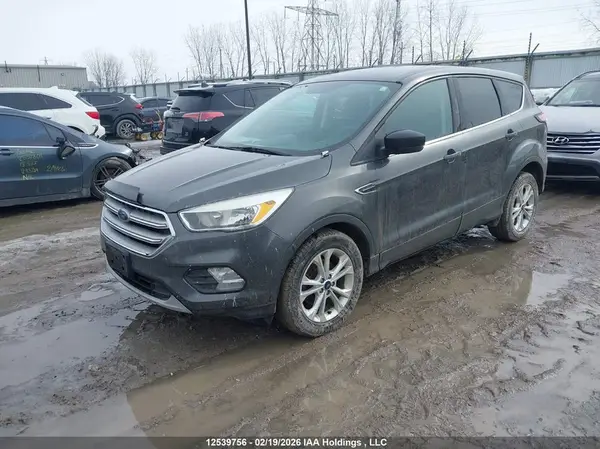 1FMCU0GD4HUD70443 2017 FORD ESCAPE - Image 2