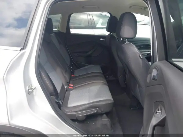 1FMCU0GD4HUD72418 2017 FORD ESCAPE - Image 8