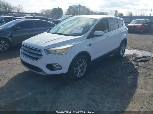 1FMCU0GD4HUD78669 2017 FORD ESCAPE - Image 2