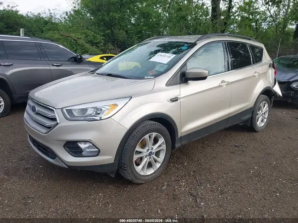 1FMCU0GD4HUD83595 2017 FORD ESCAPE - Image 2