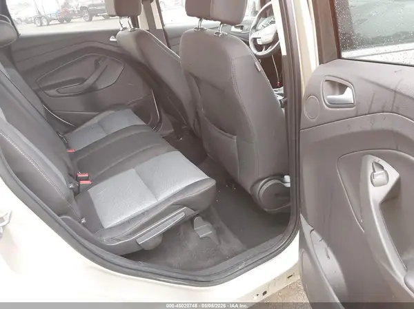 1FMCU0GD4HUD83595 2017 FORD ESCAPE - Image 8